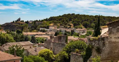 Que vient faire la ministre Juliette Méadel au Festival d’Avignon ?