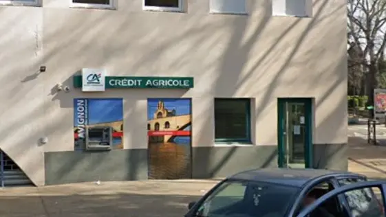 Guichet automatique bancaire