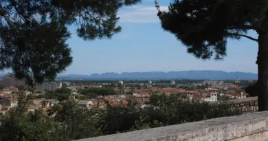 L’Ecole des Femmes – Théâtra Notre-Dame, Avignon 2025 – Festival : dates, programmation, billetterie