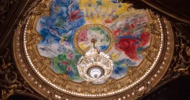 En réponse à l’expo XXL de Jean-Michel Othoniel, un spectacle de danse signé Carolyn Carlson au Palais des papes