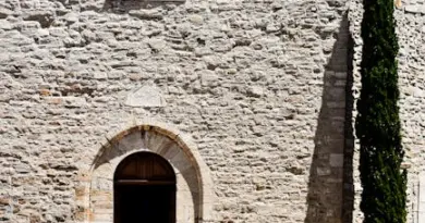 CULTURE Avignon Off : Solitude d’un ange gardien, chronique d’un effondrement