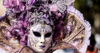 « L’esprit critique » théâtre : le Festival d’Avignon sur le gril
