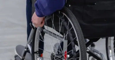 Transport d’élèves en situation de handicap : une entreprise multirégionale récupère l’intégralité du marché, des PME audoises inquiètes